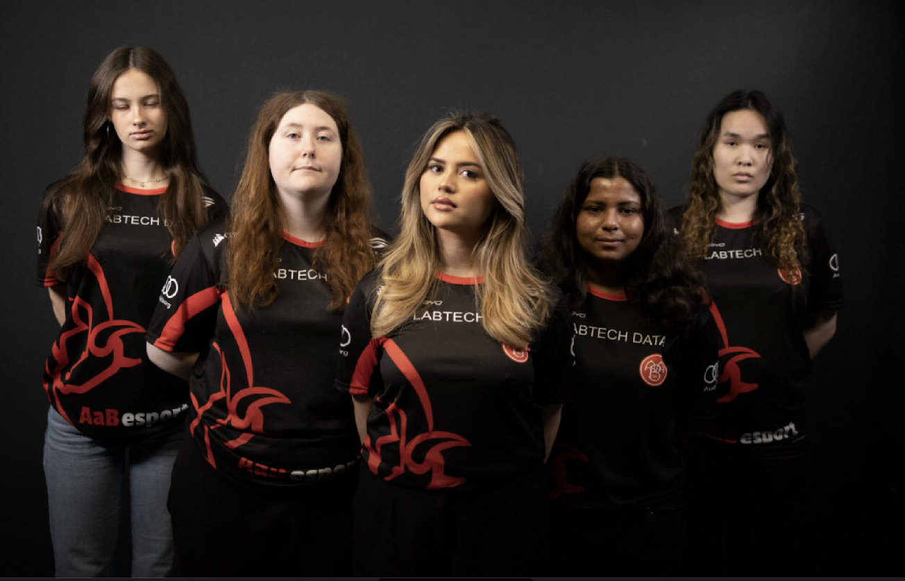 E-sports trænere.